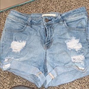 Light wash high rise PacSun Jean shorts
